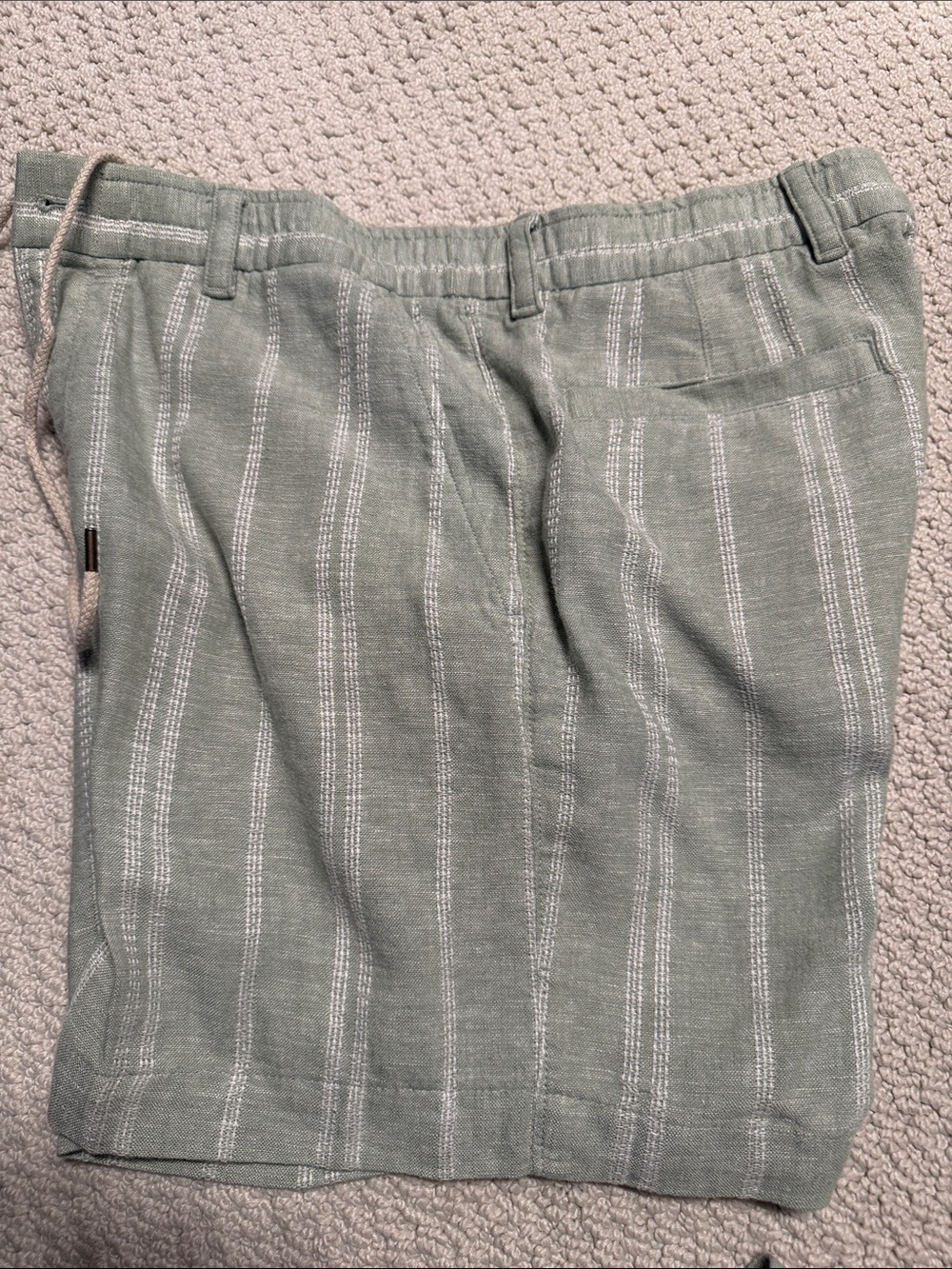Banana Republic Men's Sage Green Striped Linen Blend Shorts & Shirt Set - Picture 5 of 5